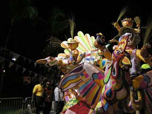 FloatParade05