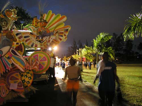 FloatParadeStaging1
