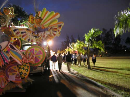 FloatParadeStaging2