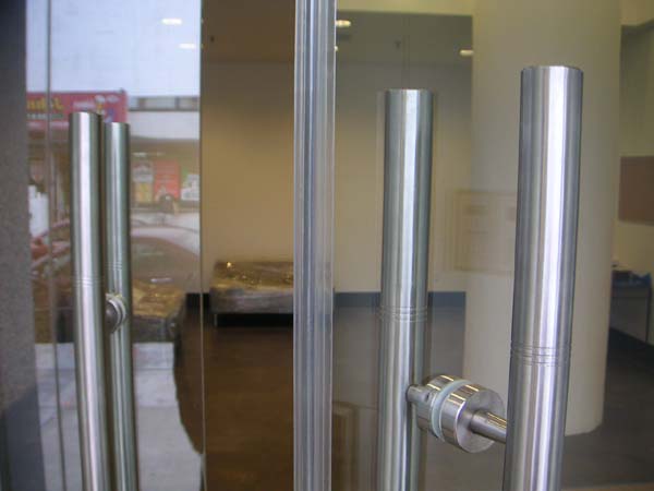 7ToyFactoryPullDoor